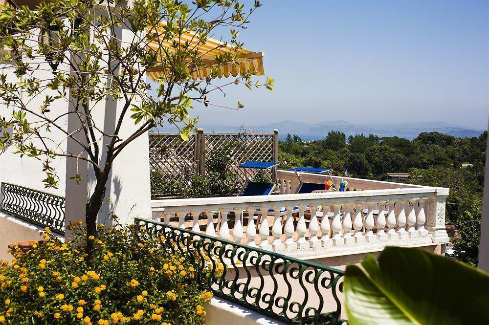 Hotel Bellevue Benessere & Relax Ischia Exteriör bild