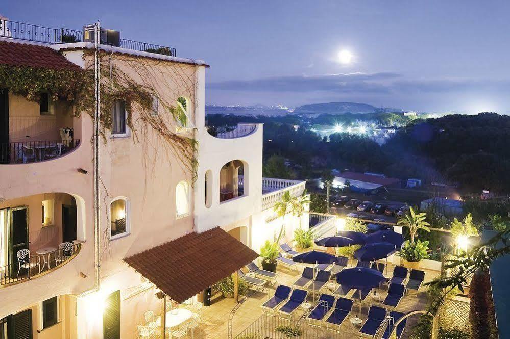 Hotel Bellevue Benessere & Relax Ischia Exteriör bild