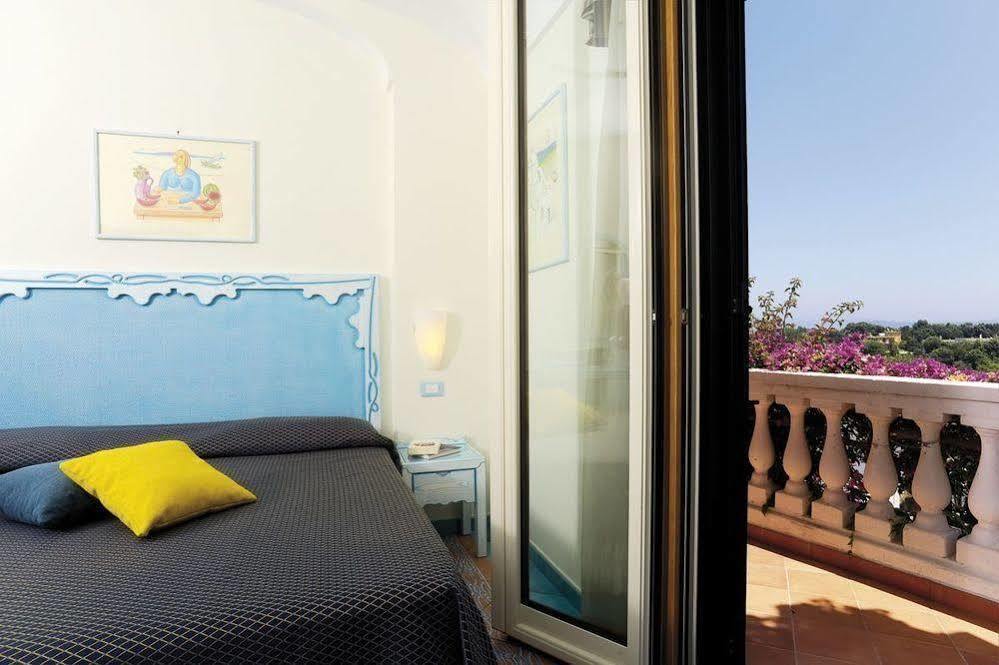 Hotel Bellevue Benessere & Relax Ischia Exteriör bild